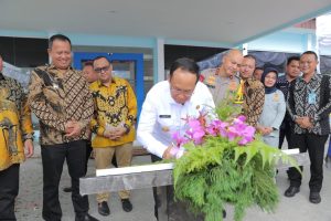 a82a61cc-802d-426b-8a0d-0158ca014091