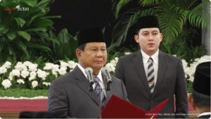 presiden-prabowo-subianto-melantik-anggota-kpu-wakil-ketua-anggota-den-keanggotaan-kompolnas-dan-kepala-oikn-di-istana-negara-_169