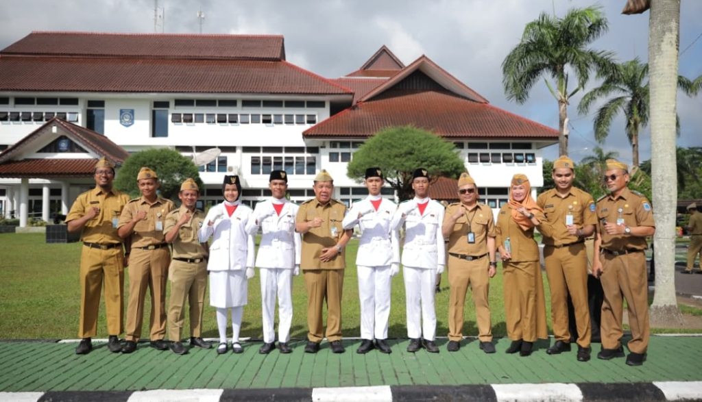 Screenshot_2026-04-20-19-29-56-318_com.whatsapp.w4b-edit