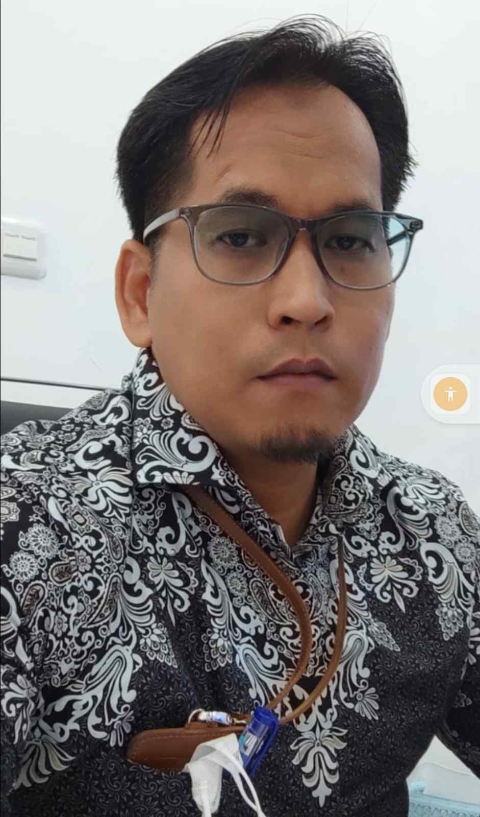 Screenshot_2026-04-29-14-38-30-225_com.whatsapp.w4b-edit