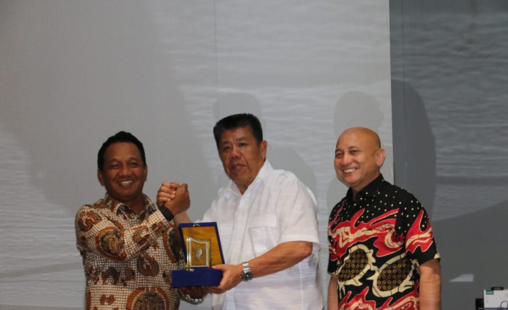 Screenshot_2026-04-29-16-21-58-630_com.whatsapp.w4b-edit