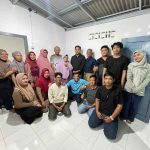 LURAH RAWABANGUN YOVAN HADIRI PENUTUPAN SEMARAK HUT RI KE-81 RW 01: JAGA KEBERSIHAN, KETENTRAMAN, DAN JANGAN BUANG SAMPAH SEMBARANGAN