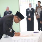 wakili Gubernur Babel sekda Lantik 10 Pejabat Administrator dan Pengawas Pemprov Babel , Sekda Tegaskan Jabatan Alat Pengabdian